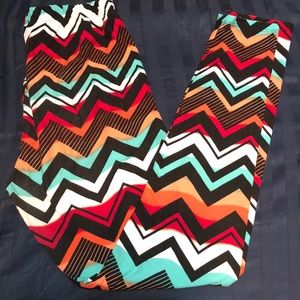 Agnes and Dora OS Leggings